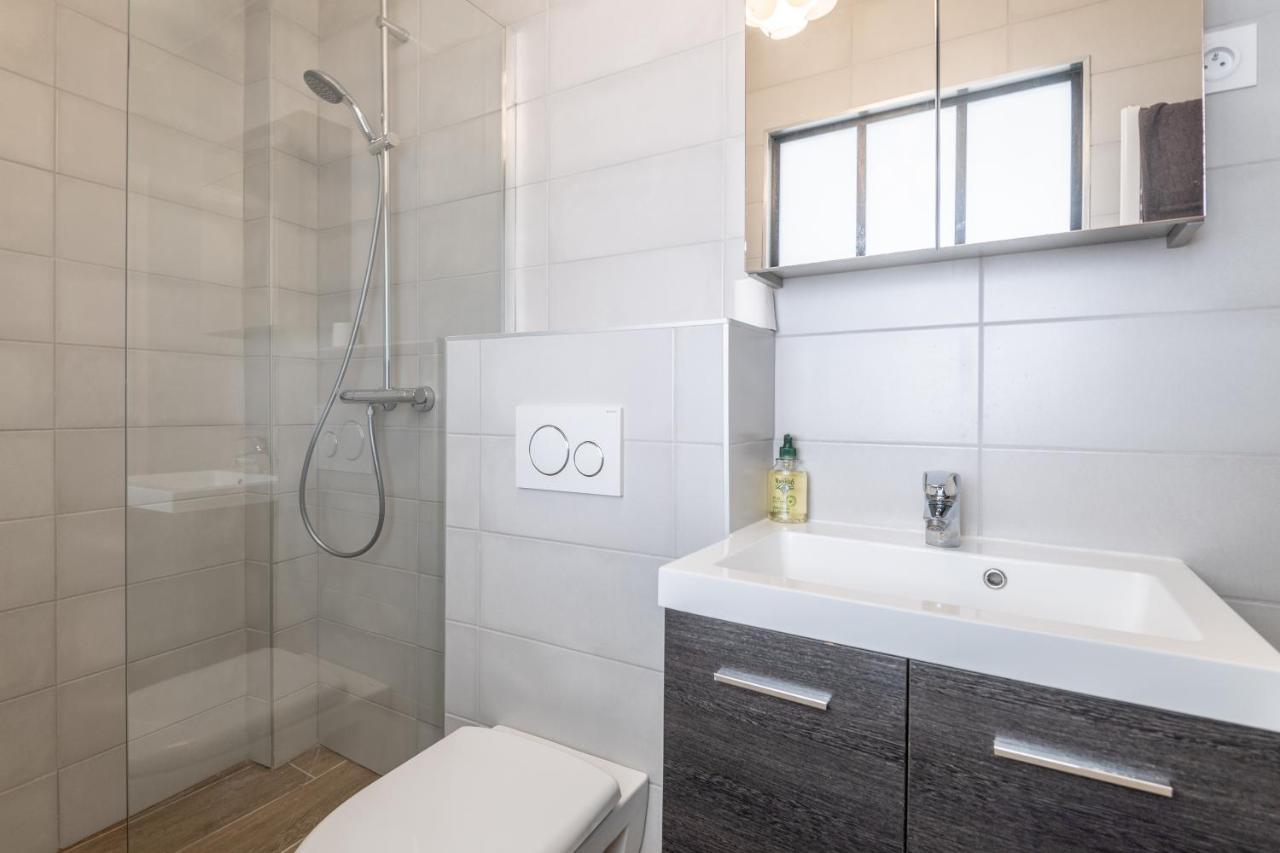 Appartement Lumineux Au Centre Du Village Saint-Felix  Bagian luar foto